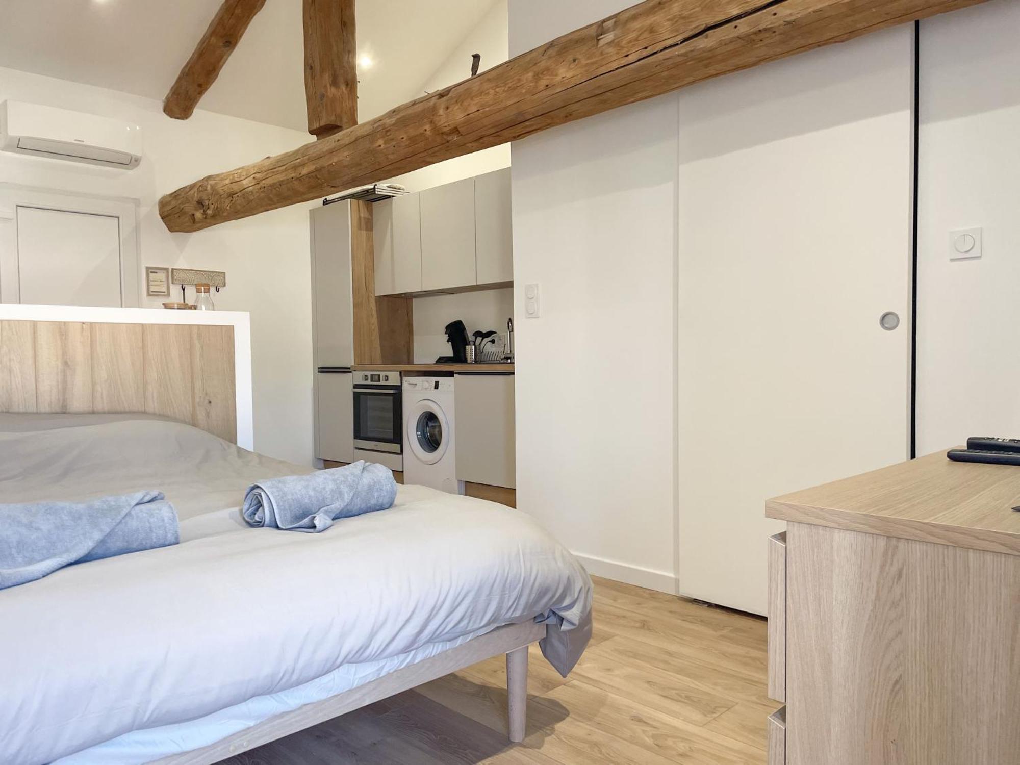 Esprit Bali Lägenhet Montbrison Exteriör bild