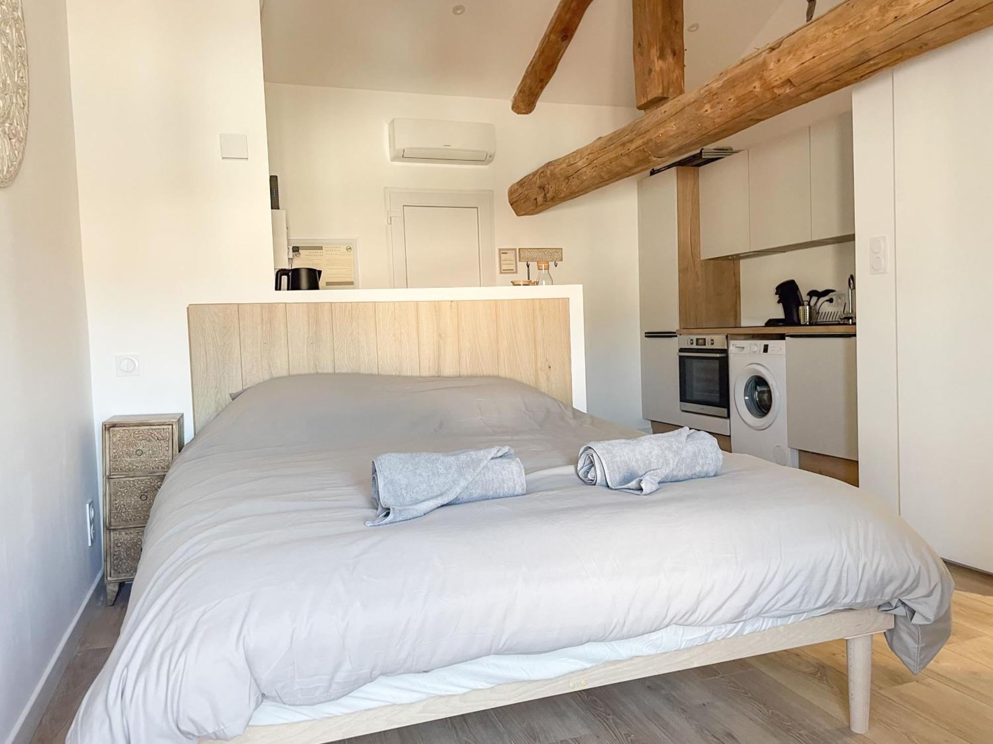 Esprit Bali Lägenhet Montbrison Exteriör bild