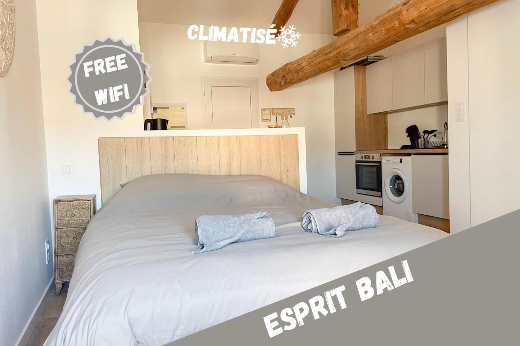 Esprit Bali Lägenhet Montbrison Exteriör bild